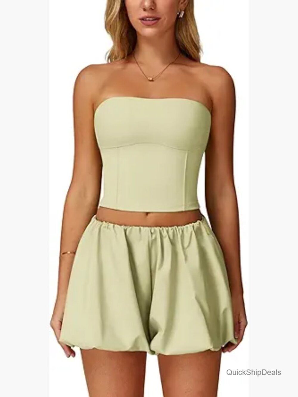 Polyamide Crop Top with Built-in Bra and Polyester Bubble Shorts Set